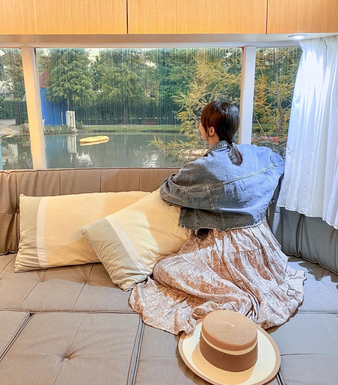 自然捲北歐風格旅店